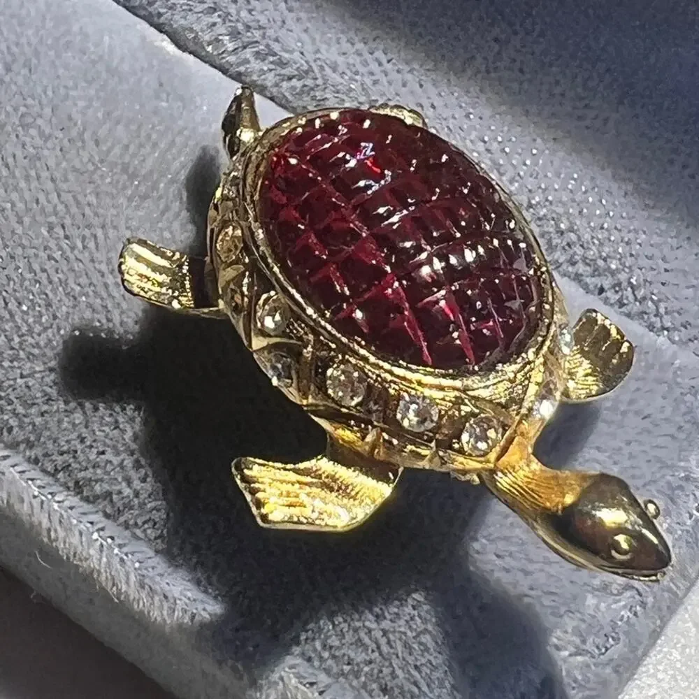 Elegant Gold tone with carved Red stone & Rhinestones Tiny Turtle Brooch